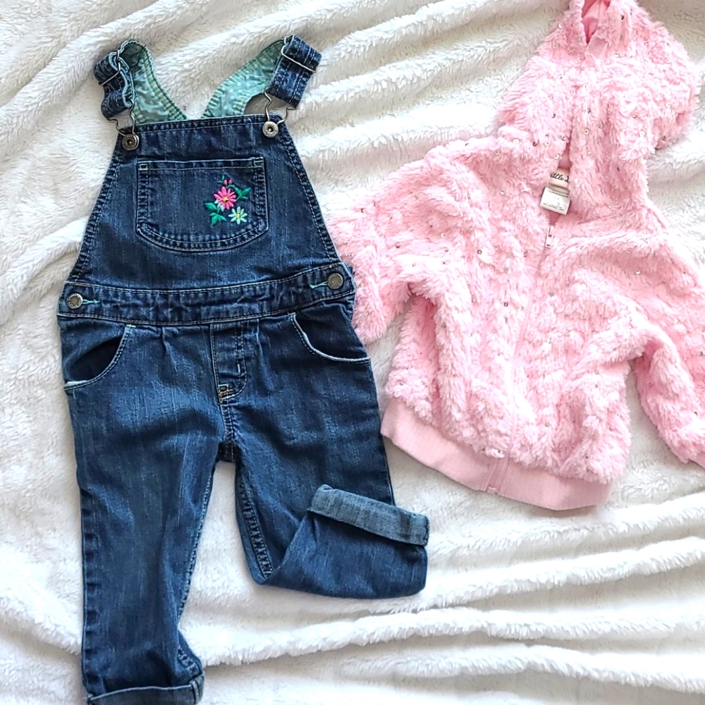 ⚘4 for $24⚘ Oshkosh overalls and fluffy zip up